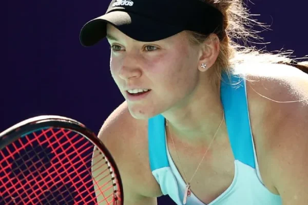 Elena Rybakina vs. Talia Gibson: Analyzing the Matchup and Forecasting the Outcome