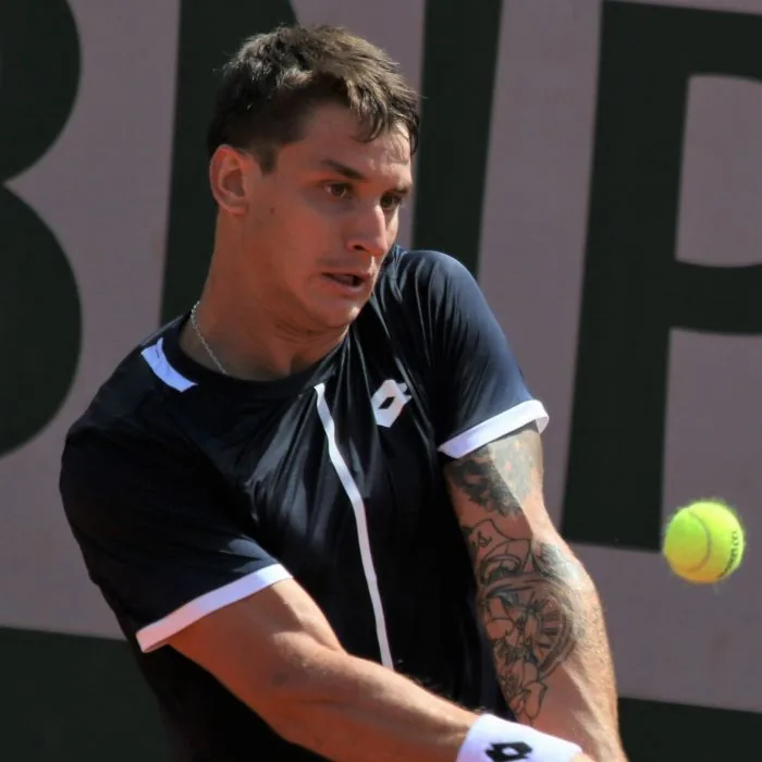 Camilo Ugo Carabelli vs. Luca Van Assche: Analyzing the Favoritism Ahead of Their ATP Marrakech Clash